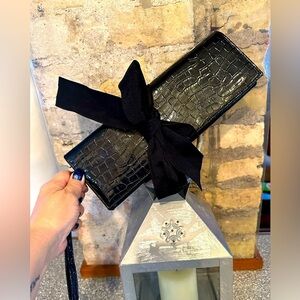 Old Navy Ribbon Clutch with wrist strap in black croc leather